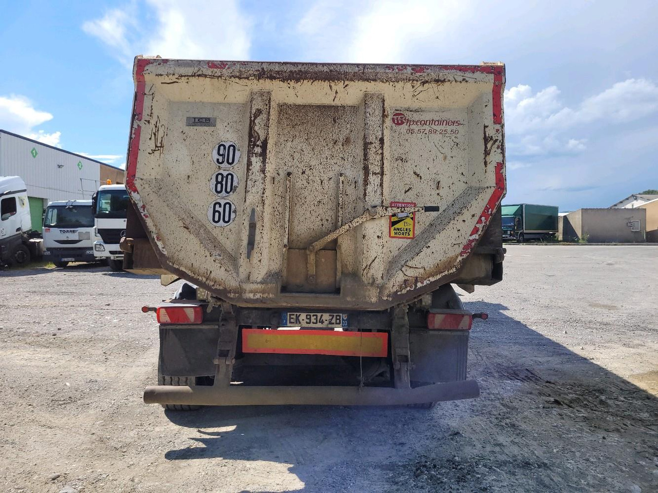 LOUAULT BENNE TP SR39 - Tipper semi-trailer: picture 5 LOUAULT BENNE TP SR39 - Tipper semi-trailer: picture 5