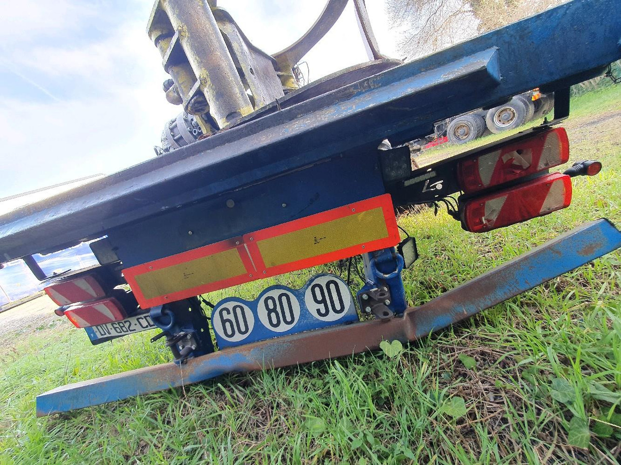 LECITRAILE SEMI GRUE FORESTIERE - Semi-trailer: picture 5 LECITRAILE SEMI GRUE FORESTIERE - Semi-trailer: picture 5