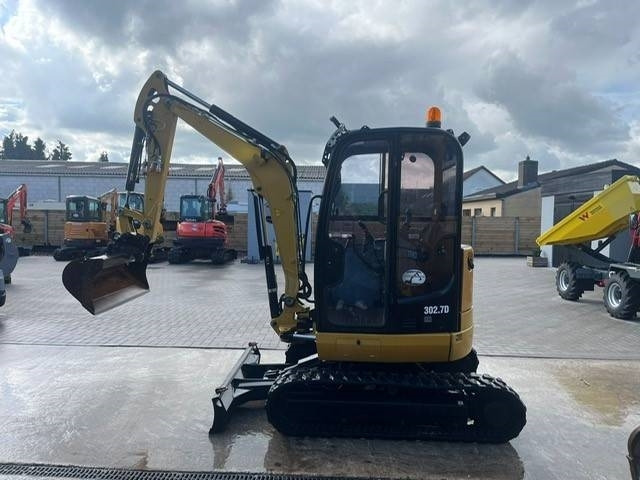 Mini excavator Kubota U 27-4: picture 15