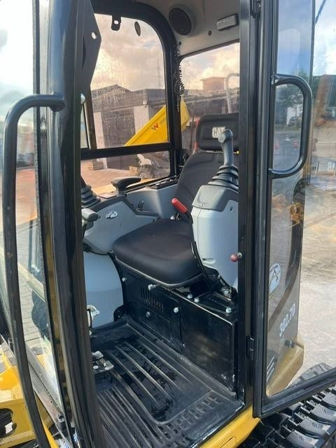 Mini excavator Kubota U 27-4: picture 18