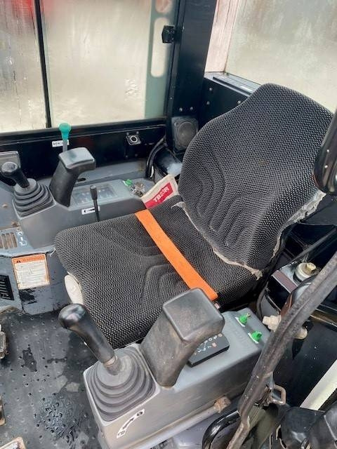 Mini excavator Takeuchi TB 23 R: picture 12