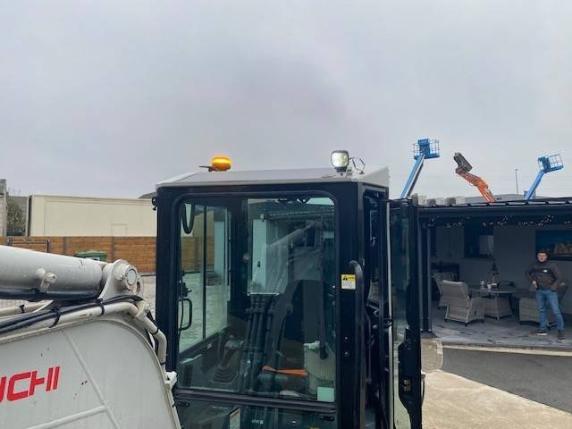 Mini excavator Takeuchi TB 23 R: picture 17