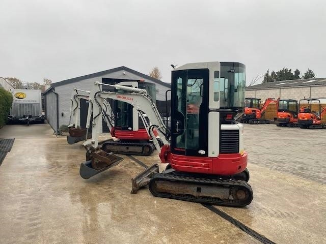 Takeuchi TB 23 R - Mini excavator: picture 3 Takeuchi TB 23 R - Mini excavator: picture 3