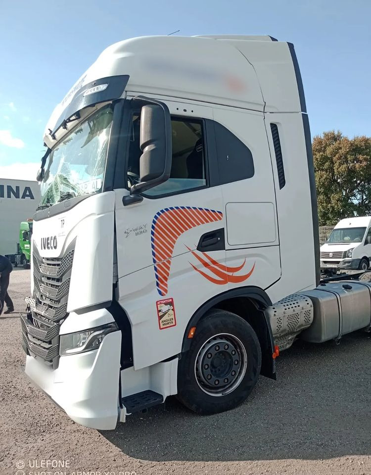 Iveco S-WAY 530 RETARDER USZKODZONY - Tractor unit: picture 2 Iveco S-WAY 530 RETARDER USZKODZONY - Tractor unit: picture 2