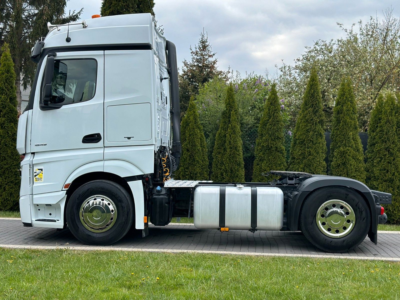 Mercedes-Benz ACTROS 1845 AUTOMATIC FRIGDE - Tractor unit: picture 4 Mercedes-Benz ACTROS 1845 AUTOMATIC FRIGDE - Tractor unit: picture 4