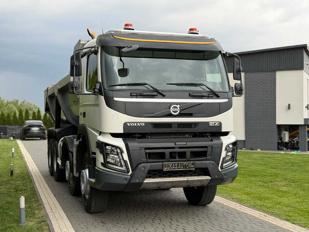 Volvo FMX 500 8X4 RETARDER - Tipper: picture 2 Volvo FMX 500 8X4 RETARDER - Tipper: picture 2