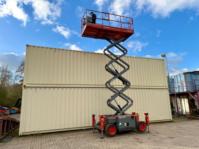 Skyjack SJ6832RT 4x4 Diesel, 11.8 Meter, 1.182 H - Scissor lift: picture 3 Skyjack SJ6832RT 4x4 Diesel, 11.8 Meter, 1.182 H - Scissor lift: picture 3