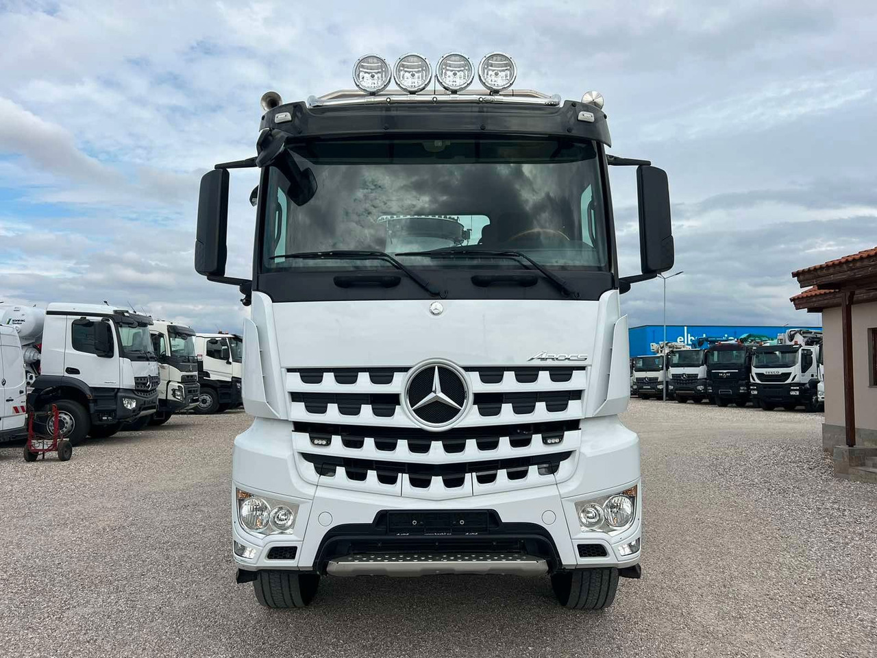 Mercedes-Benz AROCS 3251 CIFA MAGNUM MK28.4L - Concrete pump truck: picture 2 Mercedes-Benz AROCS 3251 CIFA MAGNUM MK28.4L - Concrete pump truck: picture 2