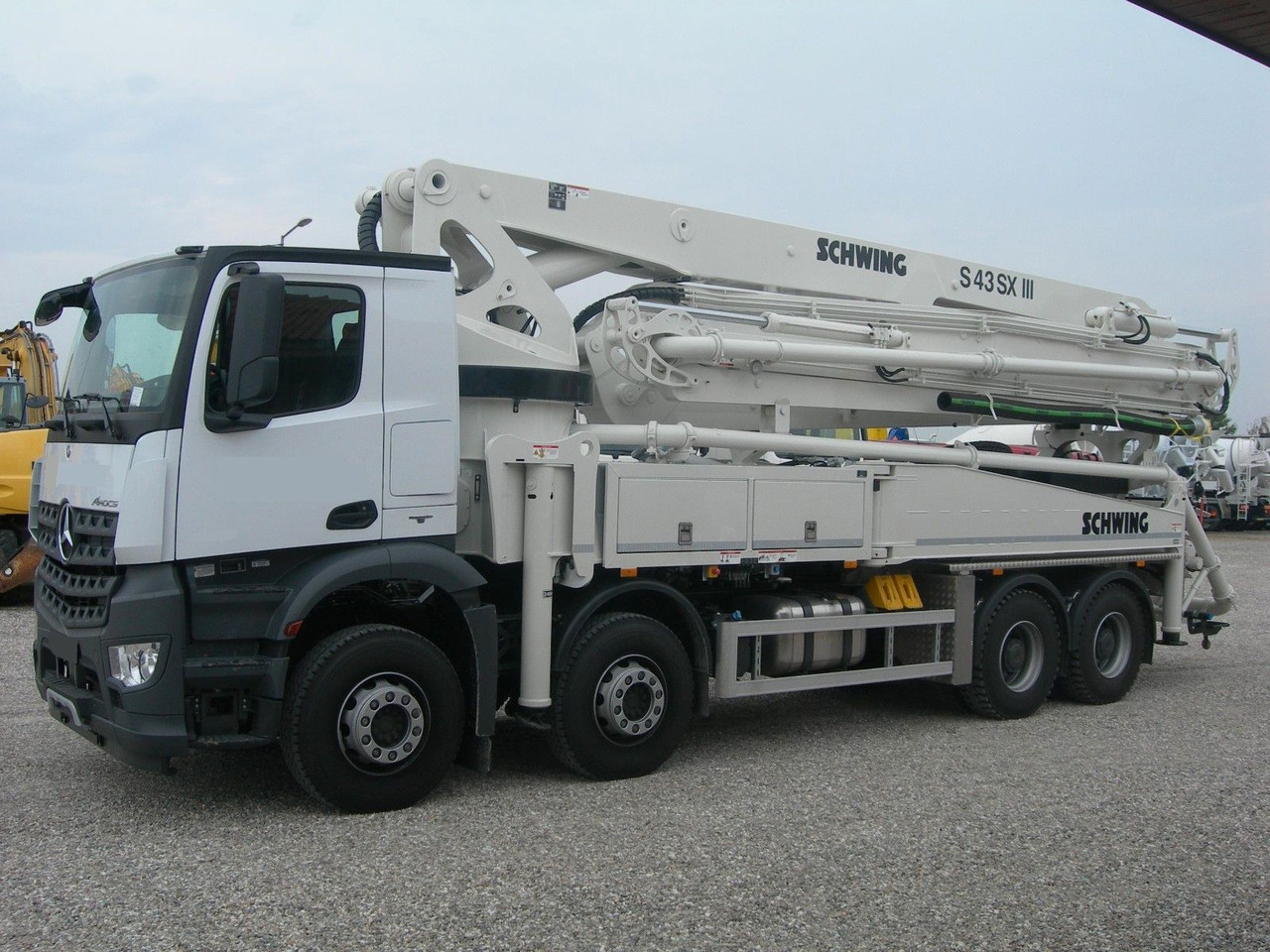 Mercedes-Benz AROCS 4442 SCHWING S43SX - Concrete mixer truck: picture 1 Mercedes-Benz AROCS 4442 SCHWING S43SX - Concrete mixer truck: picture 1