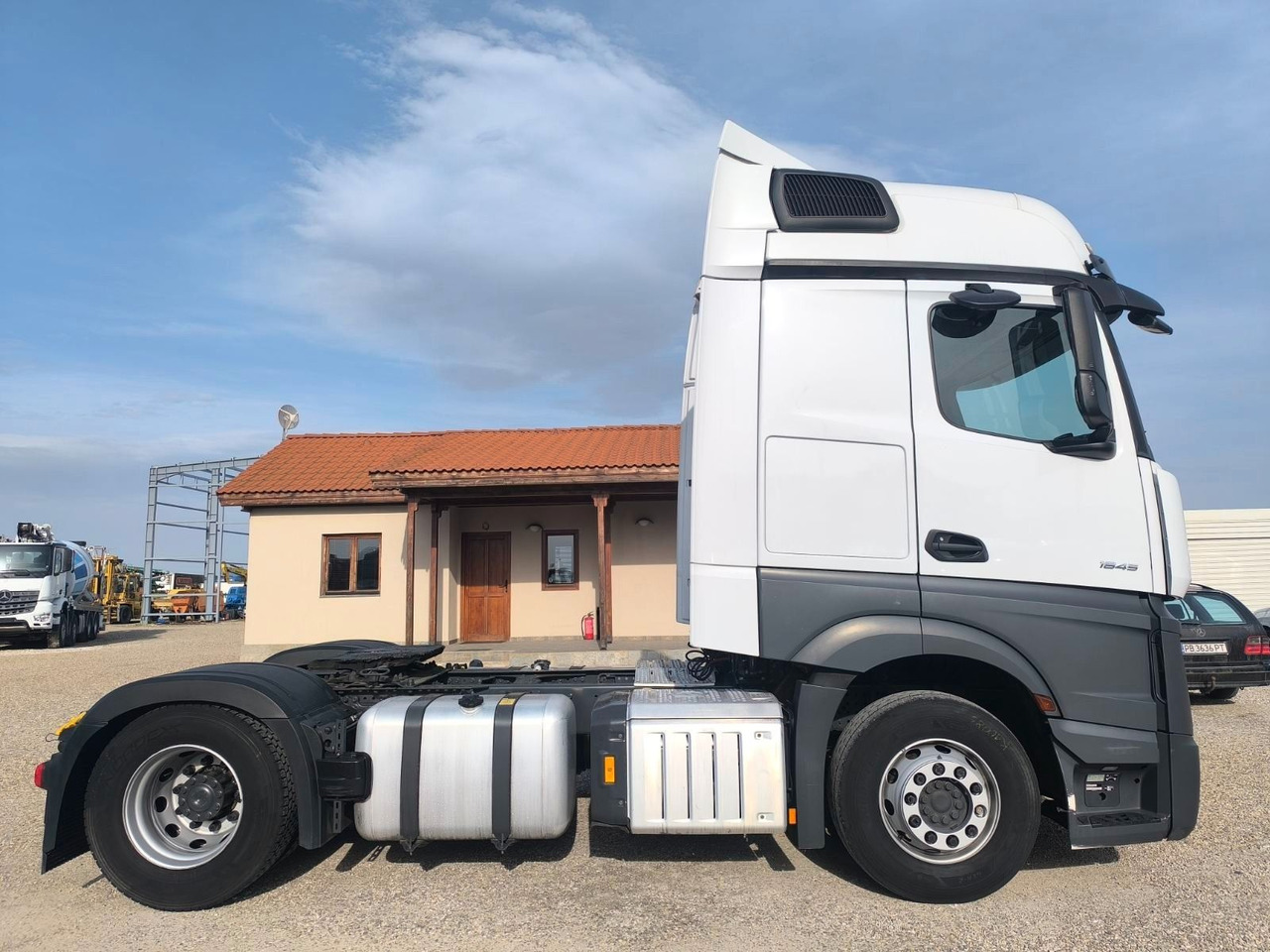 Tractor unit Mercedes-Benz Actros 1845: picture 8 Tractor unit Mercedes-Benz Actros 1845: picture 8