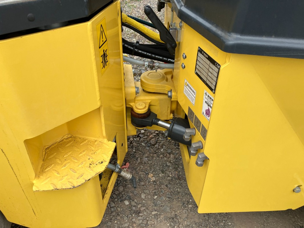 Roller BOMAG DE BW 120 AC-5  Stage V/Tier 4f: picture 12