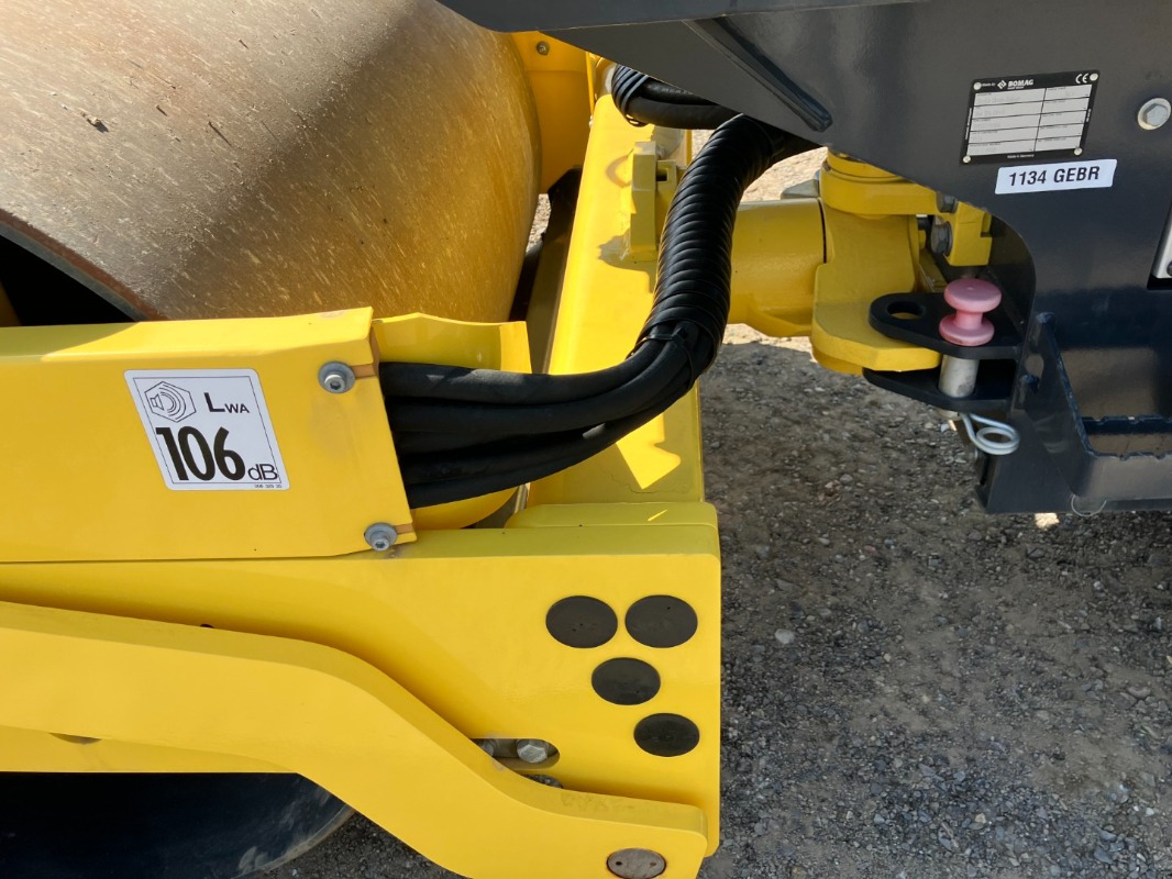 Roller BOMAG DE BW 124 DH-5  Stage V/Tier 4f: picture 10