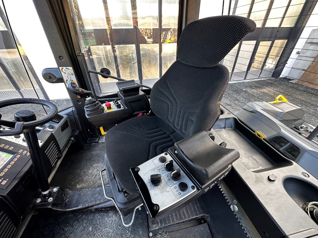 BOMAG DE BW 151 AD-5 AM Stage V/Tier 4f - Road roller: picture 4 BOMAG DE BW 151 AD-5 AM Stage V/Tier 4f - Road roller: picture 4