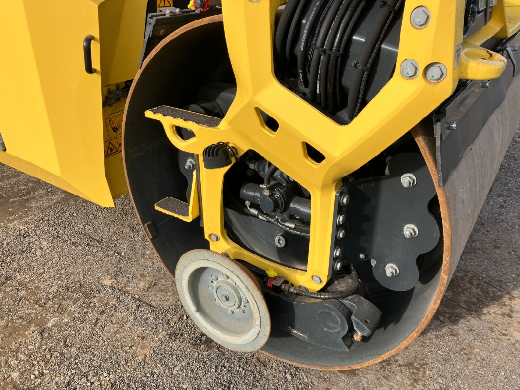 Roller BOMAG DE BW 174 AP-5 AM Hybrid Stage V/Tier 4f: picture 25 Roller BOMAG DE BW 174 AP-5 AM Hybrid Stage V/Tier 4f: picture 25