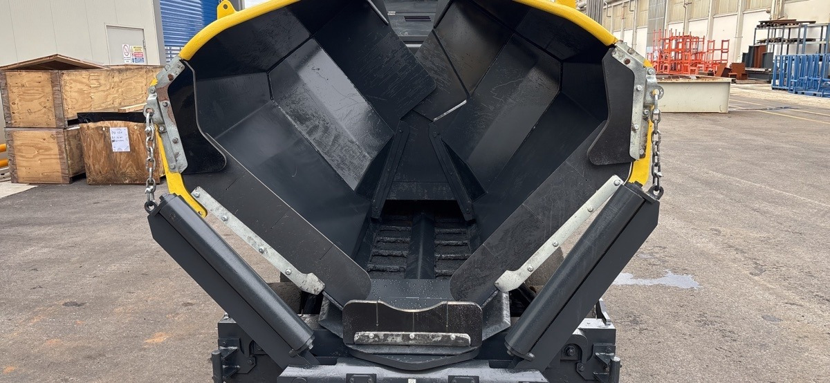 Leasing of BOMAG IT BF 300 P-2 S340-2 TV  Stage V/Tier 4f BOMAG IT BF 300 P-2 S340-2 TV  Stage V/Tier 4f: picture 8