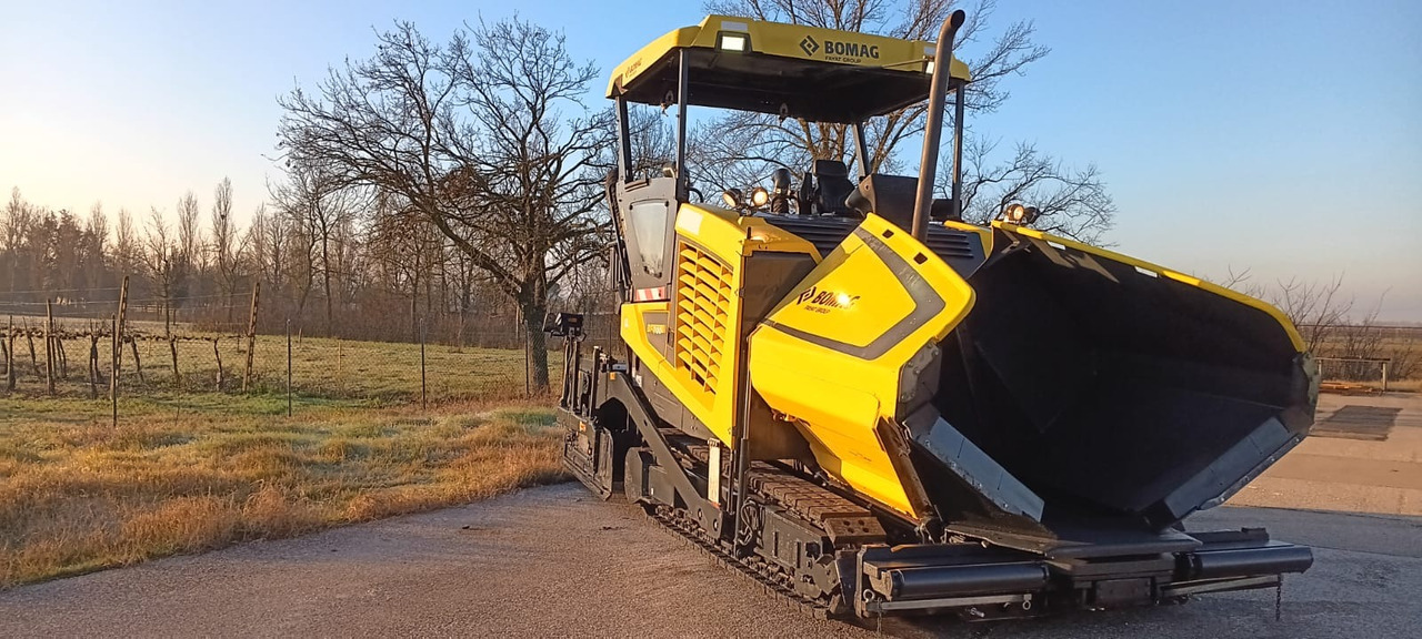 Asphalt paver BOMAG IT BF 700 C-2 S500  Stage IV/Tier 4f: picture 20