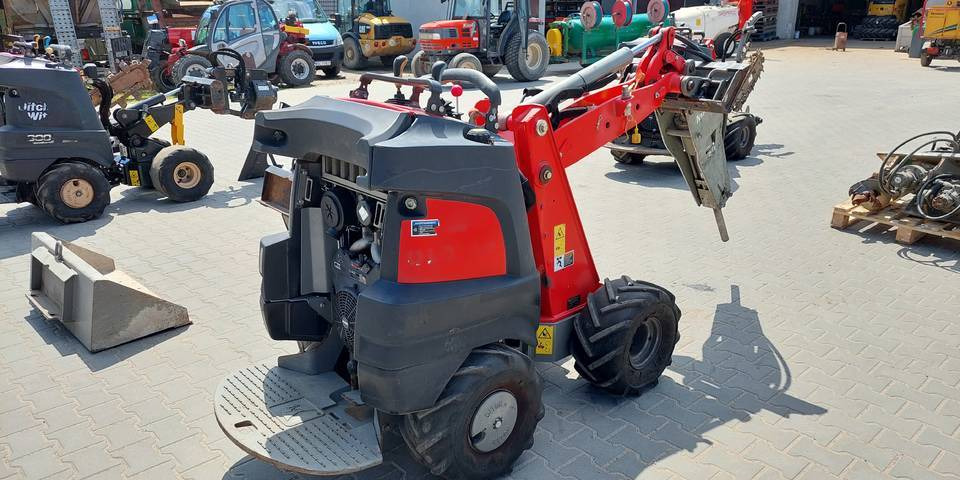 Leasing of  Koparka łańcuchowa miniładowarka Ditch Witch R300 wiertnica Koparka łańcuchowa miniładowarka Ditch Witch R300 wiertnica: picture 8