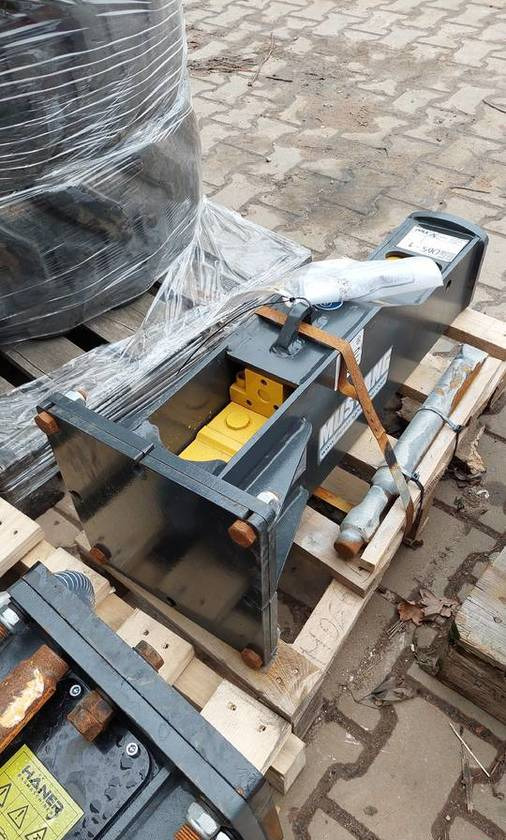 Młot wyburzoniewy Mustang HM100 do minikoparki - Hydraulic hammer for Construction machinery: picture 4 Młot wyburzoniewy Mustang HM100 do minikoparki - Hydraulic hammer for Construction machinery: picture 4