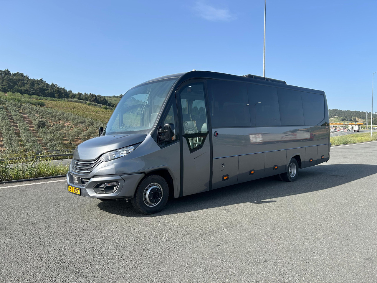 New Coach IVECO DAILY -  RIGHT HAND DRIVE TOURISTIC VEHICLE: picture 7