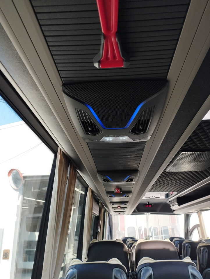 New Coach IVECO DAILY -  RIGHT HAND DRIVE TOURISTIC VEHICLE: picture 19
