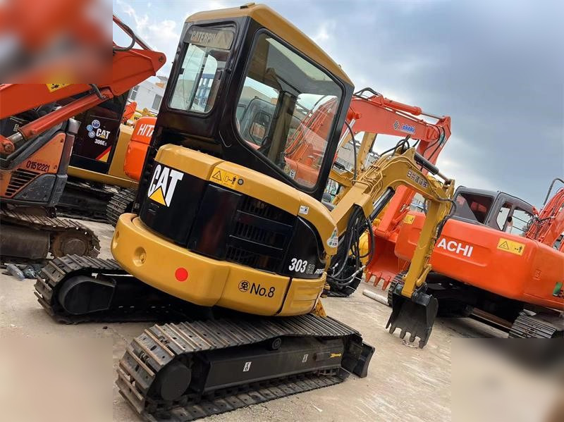 CATERPILLAR 303C CR - Mini excavator: picture 1 CATERPILLAR 303C CR - Mini excavator: picture 1