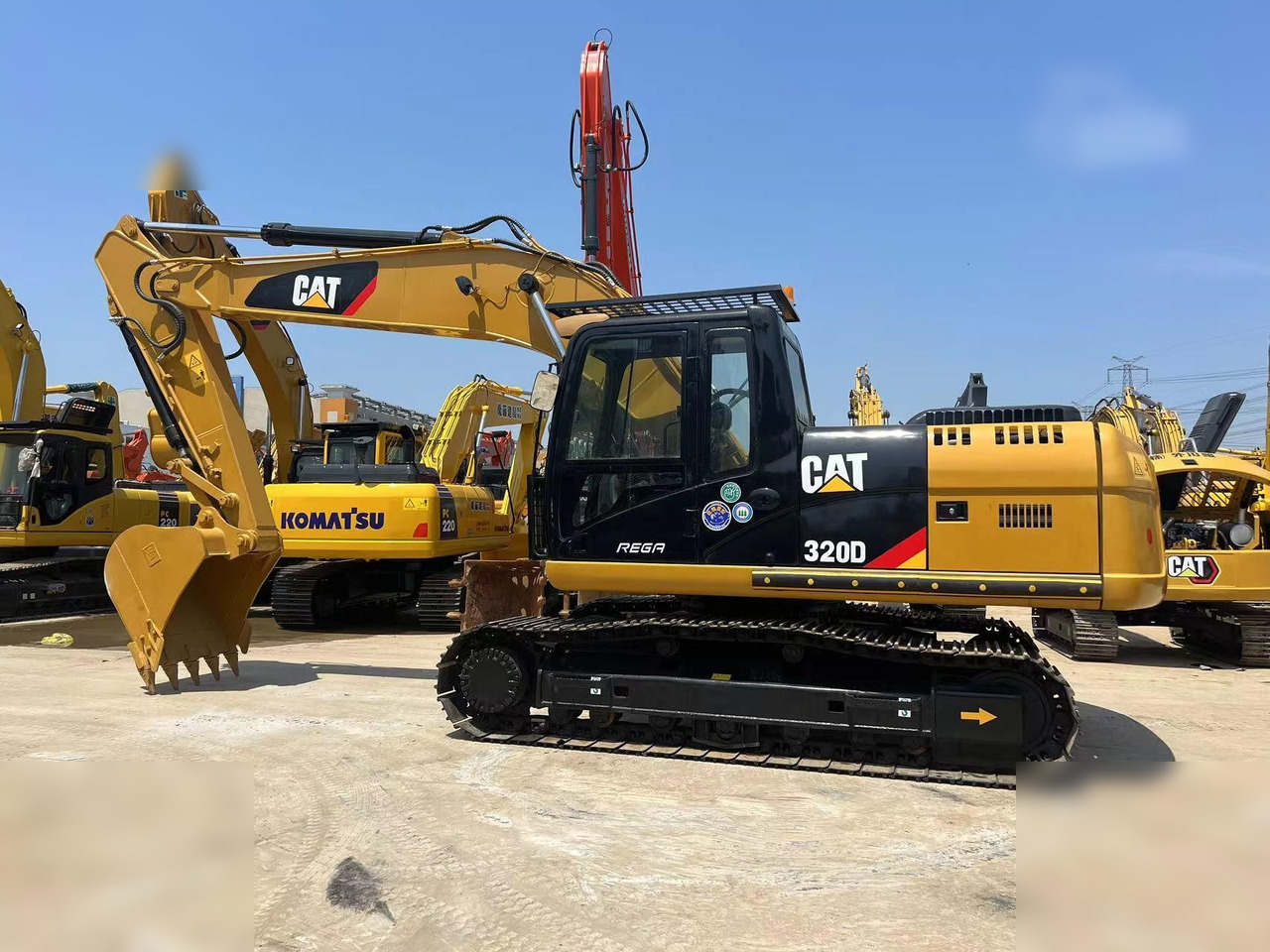 CATERPILLAR 320D - Crawler excavator: picture 1 CATERPILLAR 320D - Crawler excavator: picture 1
