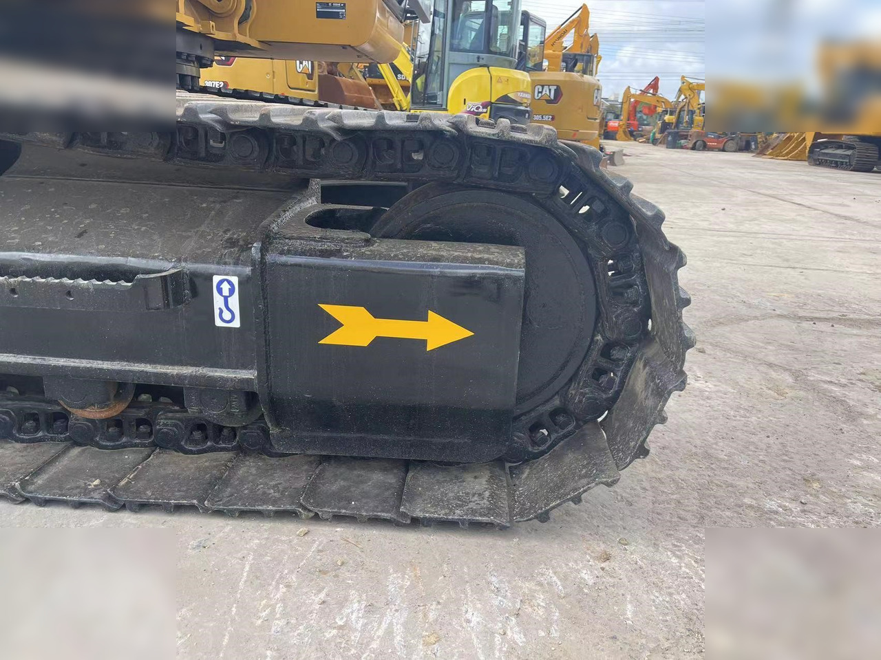 Crawler excavator CATERPILLAR 320D: picture 8 Crawler excavator CATERPILLAR 320D: picture 8