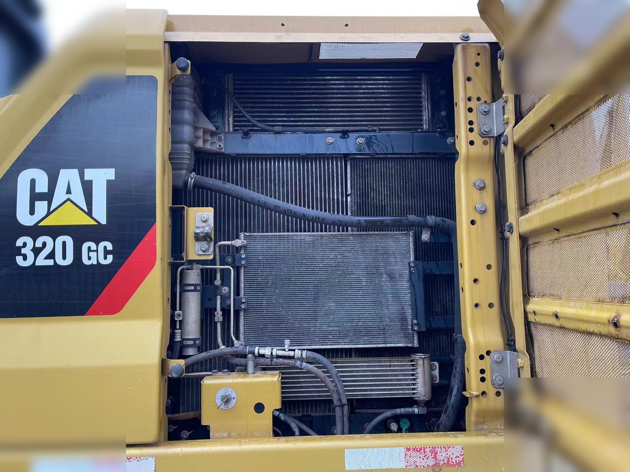 CATERPILLAR 320GC - Crawler excavator: picture 5 CATERPILLAR 320GC - Crawler excavator: picture 5