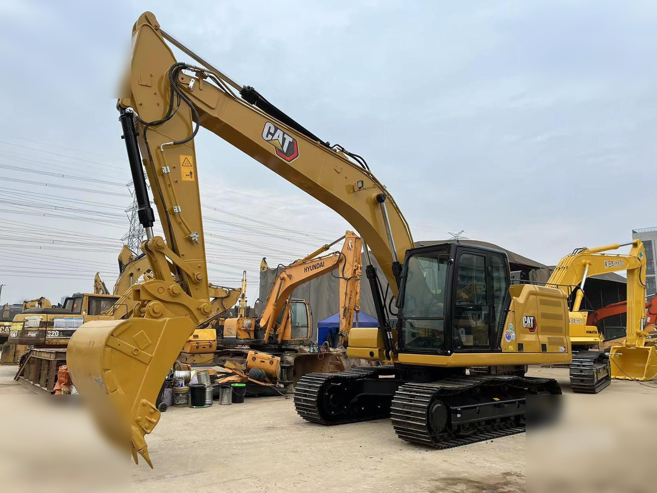 CATERPILLAR 320GC - Crawler excavator: picture 1 CATERPILLAR 320GC - Crawler excavator: picture 1