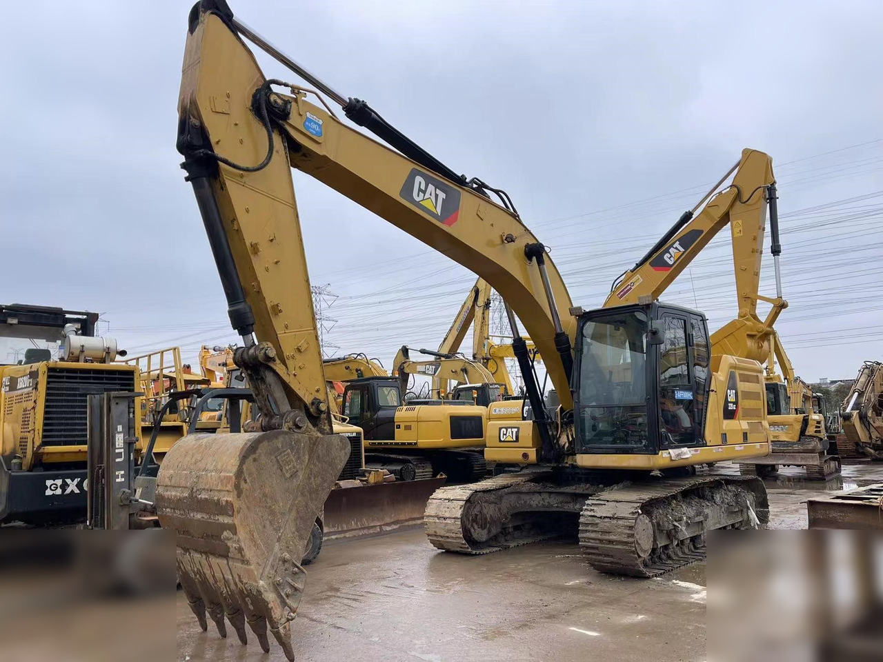 CATERPILLAR 320GC - Crawler excavator: picture 1 CATERPILLAR 320GC - Crawler excavator: picture 1