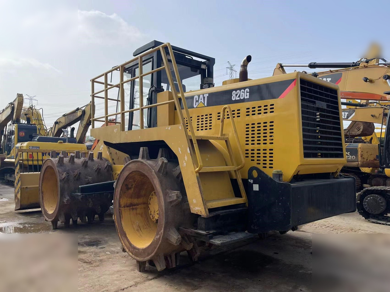 CATERPILLAR 826G - Compactor: picture 4 CATERPILLAR 826G - Compactor: picture 4