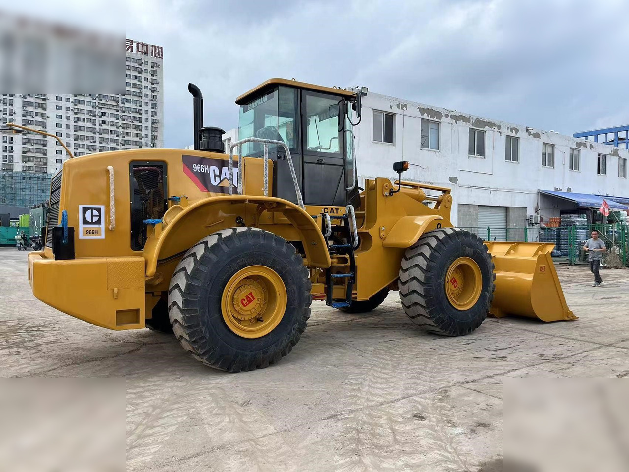 CATERPILLAR 966H - Wheel loader: picture 2 CATERPILLAR 966H - Wheel loader: picture 2