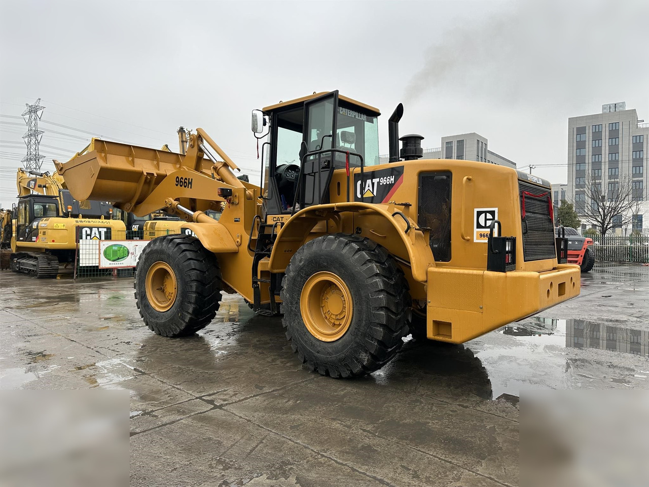 CATERPILLAR 966H - Wheel loader: picture 3 CATERPILLAR 966H - Wheel loader: picture 3
