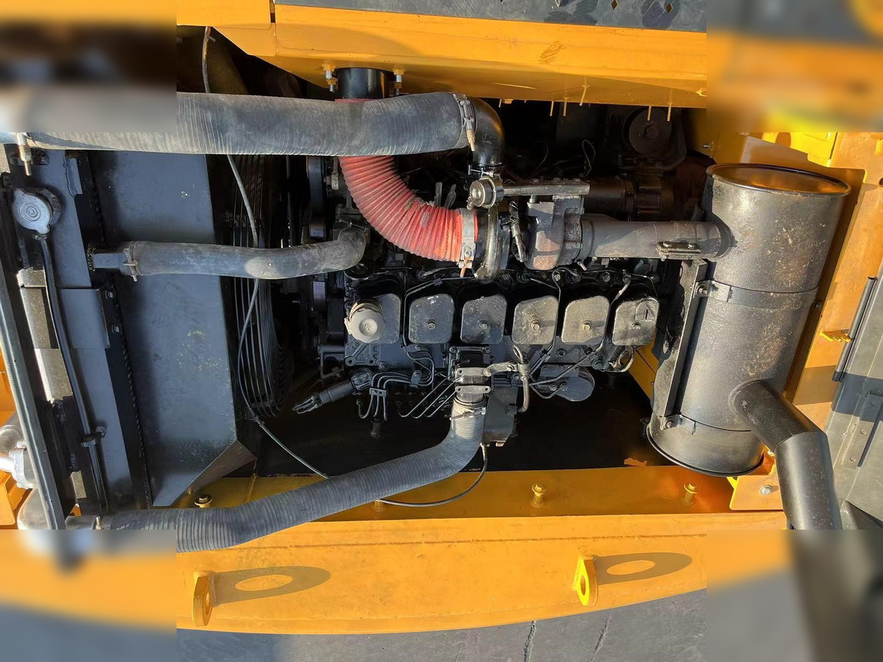 Wheel excavator HYUNDAI ROBEX 210W-9: picture 9