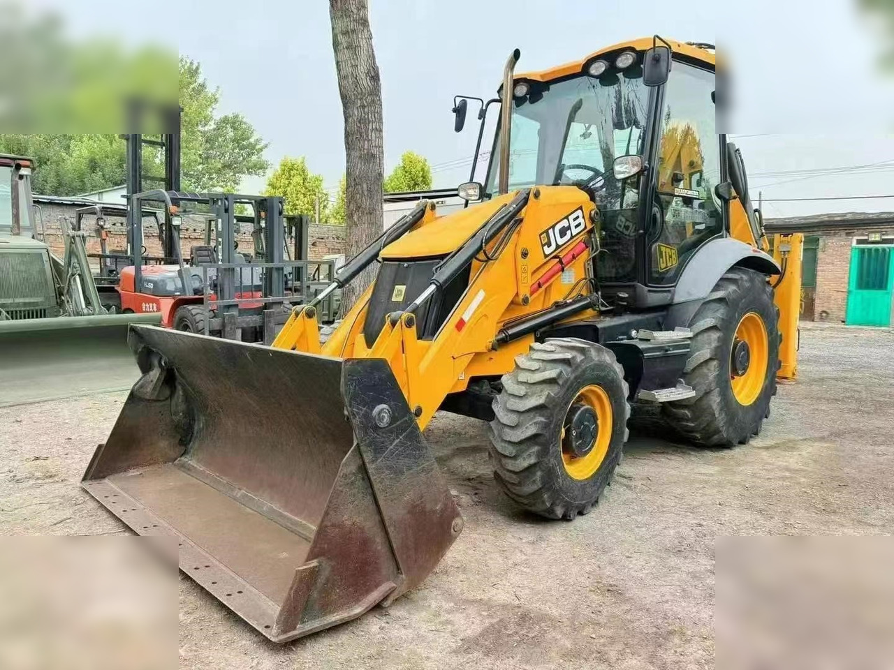JCB 3CX - Backhoe loader: picture 2 JCB 3CX - Backhoe loader: picture 2
