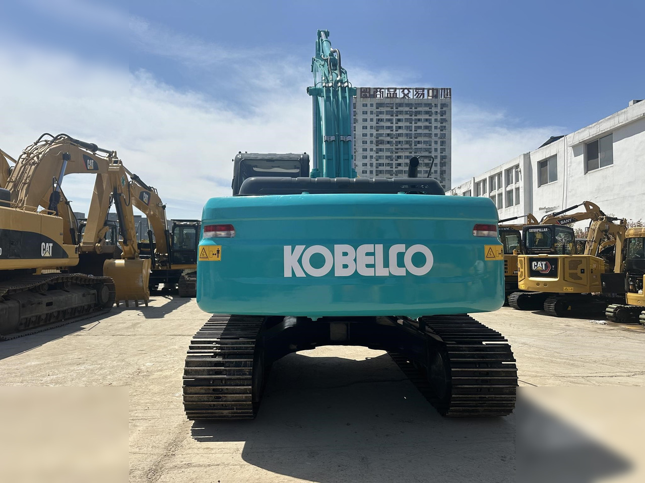 KOBELCO SK210 LC-8 - Crawler excavator: picture 4 KOBELCO SK210 LC-8 - Crawler excavator: picture 4