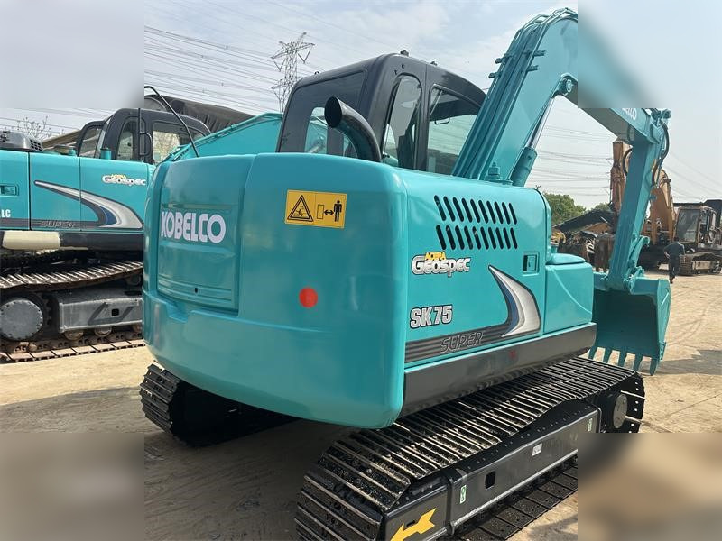 KOBELCO SK75-8 - Crawler excavator: picture 4 KOBELCO SK75-8 - Crawler excavator: picture 4