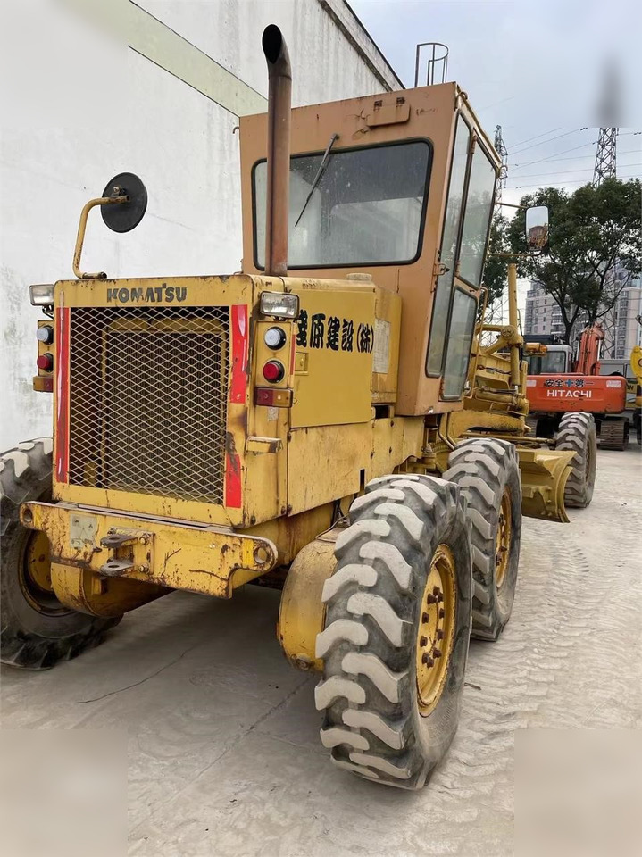 KOMATSU GD511A - Grader: picture 2 KOMATSU GD511A - Grader: picture 2