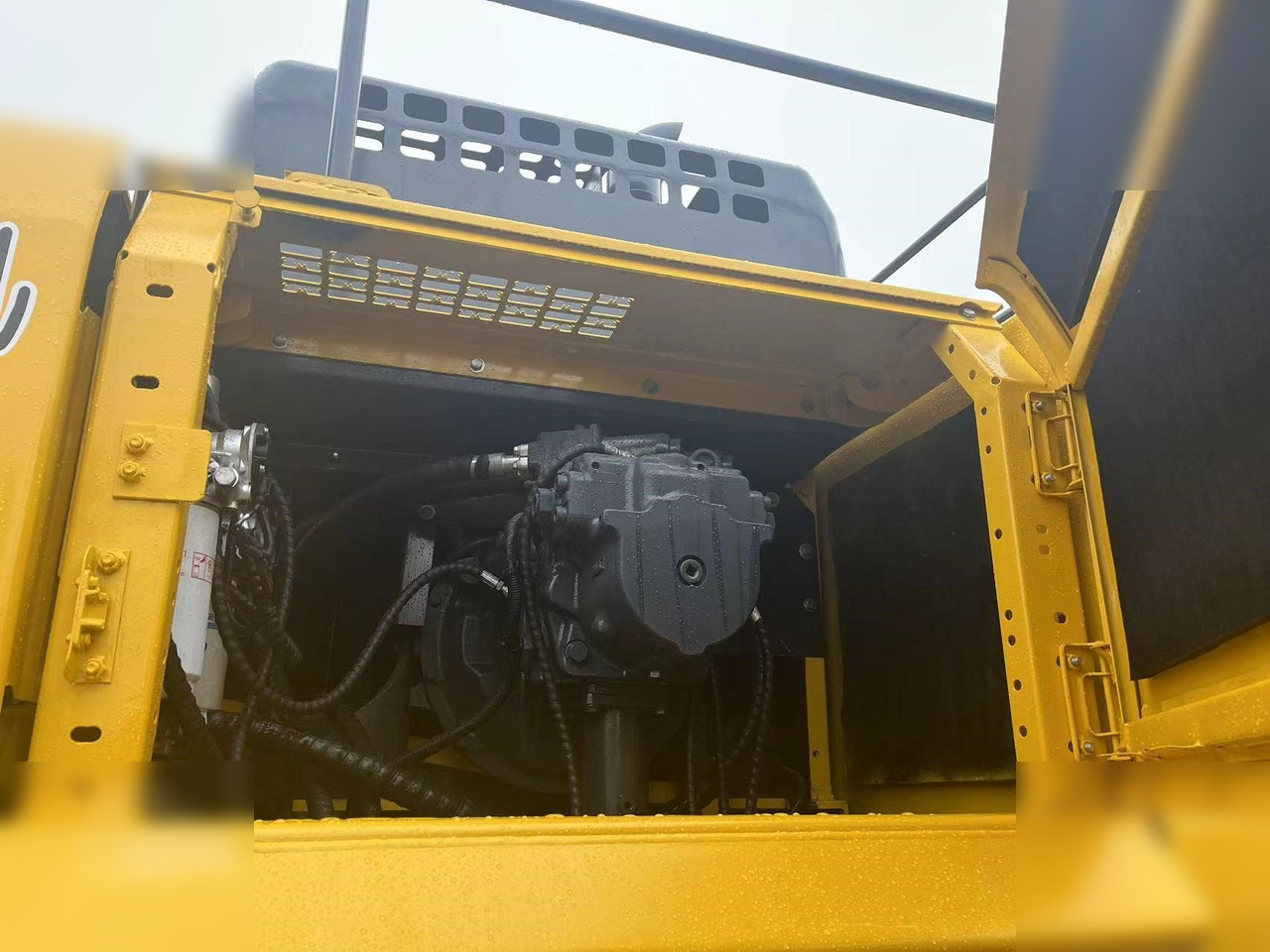 KOMATSU PC450 LC-8 - Crawler excavator: picture 5 KOMATSU PC450 LC-8 - Crawler excavator: picture 5