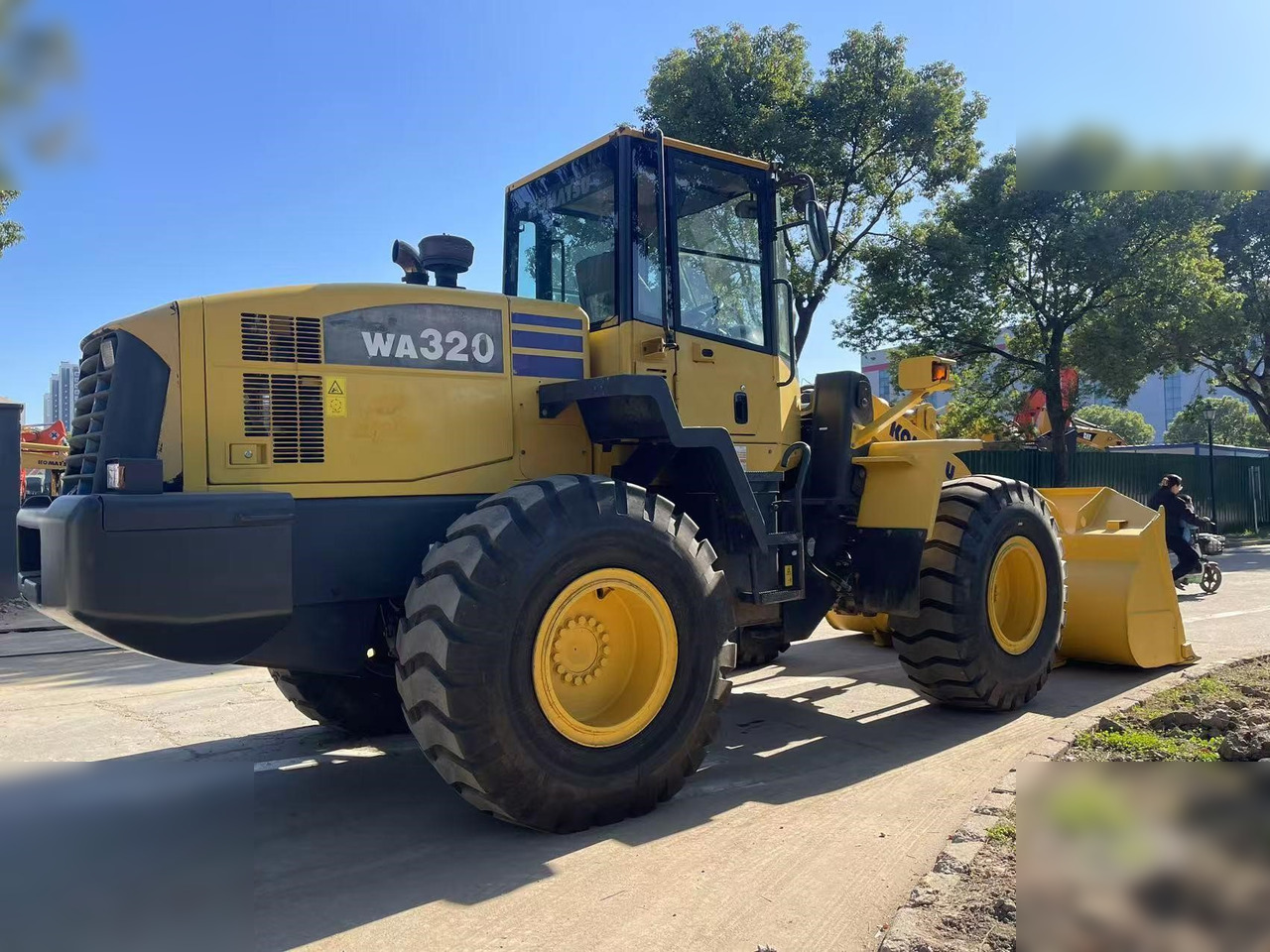 KOMATSU WA320-5 - Wheel loader: picture 5 KOMATSU WA320-5 - Wheel loader: picture 5