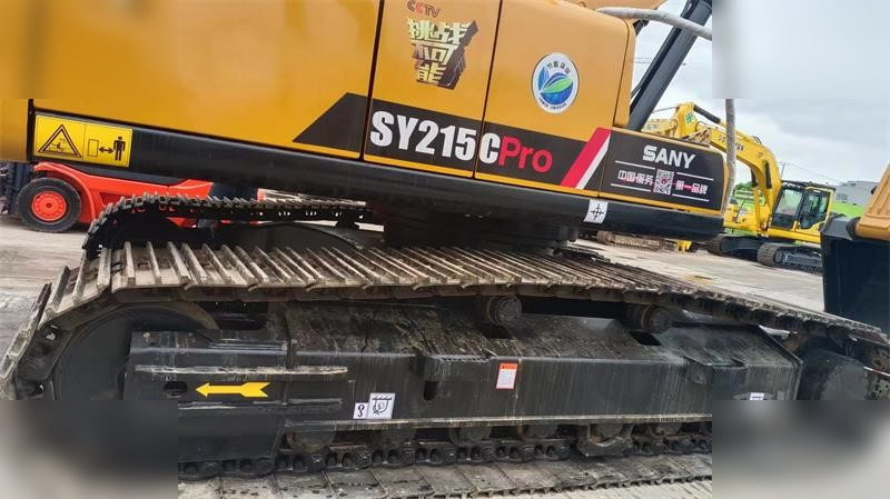 SANY SY215C - Crawler excavator: picture 3 SANY SY215C - Crawler excavator: picture 3