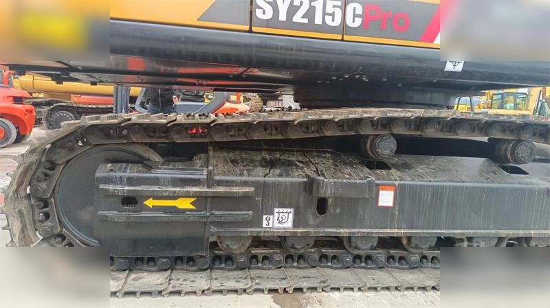 SANY SY215C - Crawler excavator: picture 2 SANY SY215C - Crawler excavator: picture 2