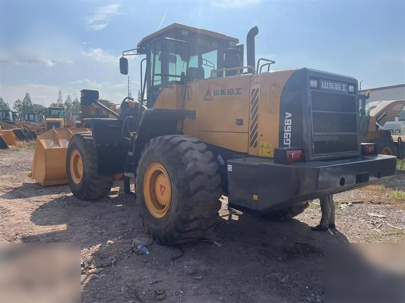 SDLG LG968V - Wheel loader: picture 5 SDLG LG968V - Wheel loader: picture 5