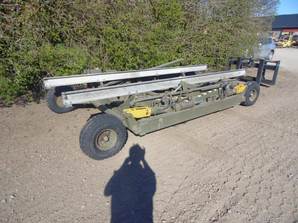 Trailor ca 5 m passande till båtar bogserad - Boat trailer: picture 1 Trailor ca 5 m passande till båtar bogserad - Boat trailer: picture 1