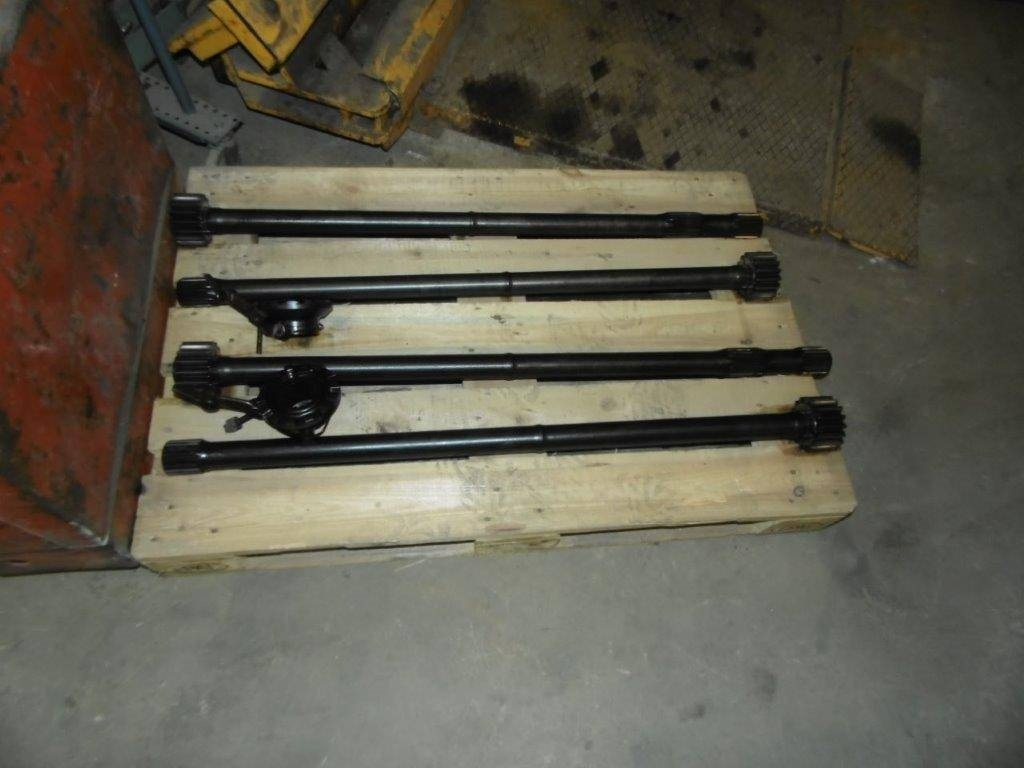 Volvo Dumper Diff+drivaxlar+nav A 25 - Drive shaft for Construction machinery: picture 1 Volvo Dumper Diff+drivaxlar+nav A 25 - Drive shaft for Construction machinery: picture 1