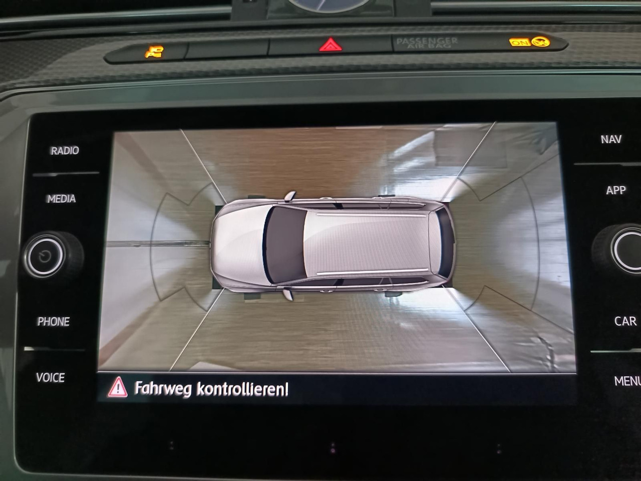 Station wagon Volkswagen Passat Alltrack 2,0TDI DSG 4x4*360°*NAVI*ACC*LED: picture 17 Station wagon Volkswagen Passat Alltrack 2,0TDI DSG 4x4*360°*NAVI*ACC*LED: picture 17