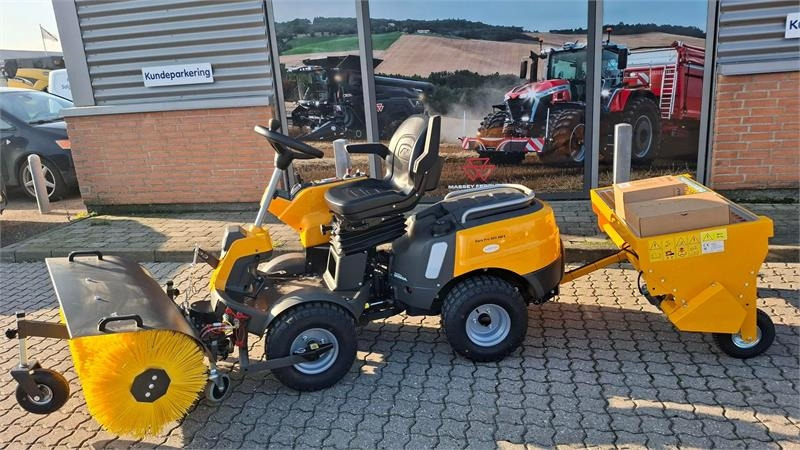 Stiga Park Pro 900 AWX Stiga Park Pro 900 AWX - Agricultural machinery: picture 2 Stiga Park Pro 900 AWX Stiga Park Pro 900 AWX - Agricultural machinery: picture 2