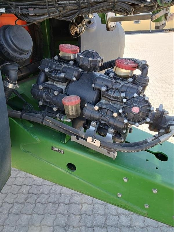 Trailed sprayer Amazone Ux 6201 super 42 m: picture 6