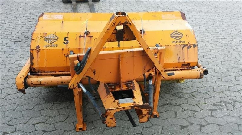 Epoke FS 3 17 - Broom: picture 2 Epoke FS 3 17 - Broom: picture 2