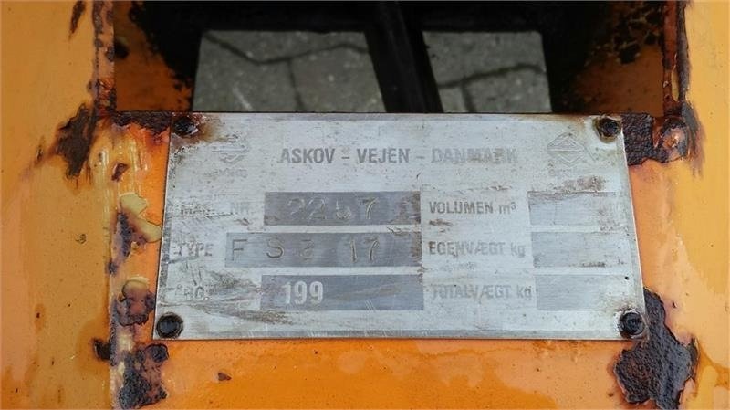 Epoke FS 3 17 - Broom: picture 4 Epoke FS 3 17 - Broom: picture 4